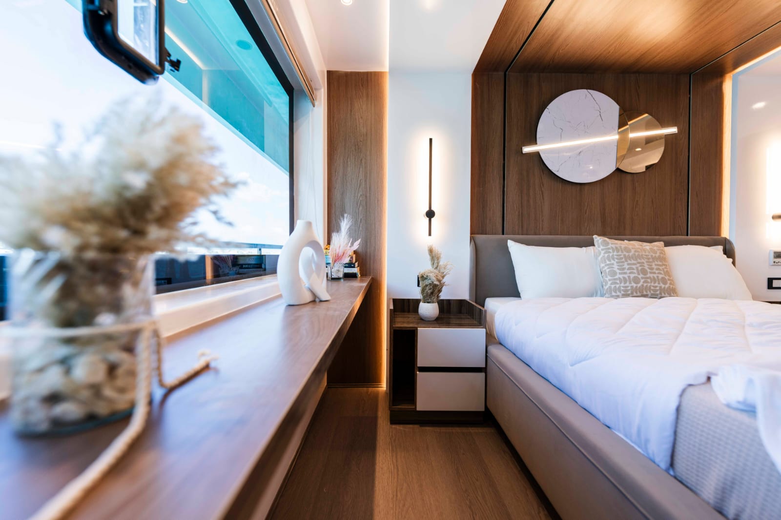 18-cabin Red Sea dive yacht — cabin interior