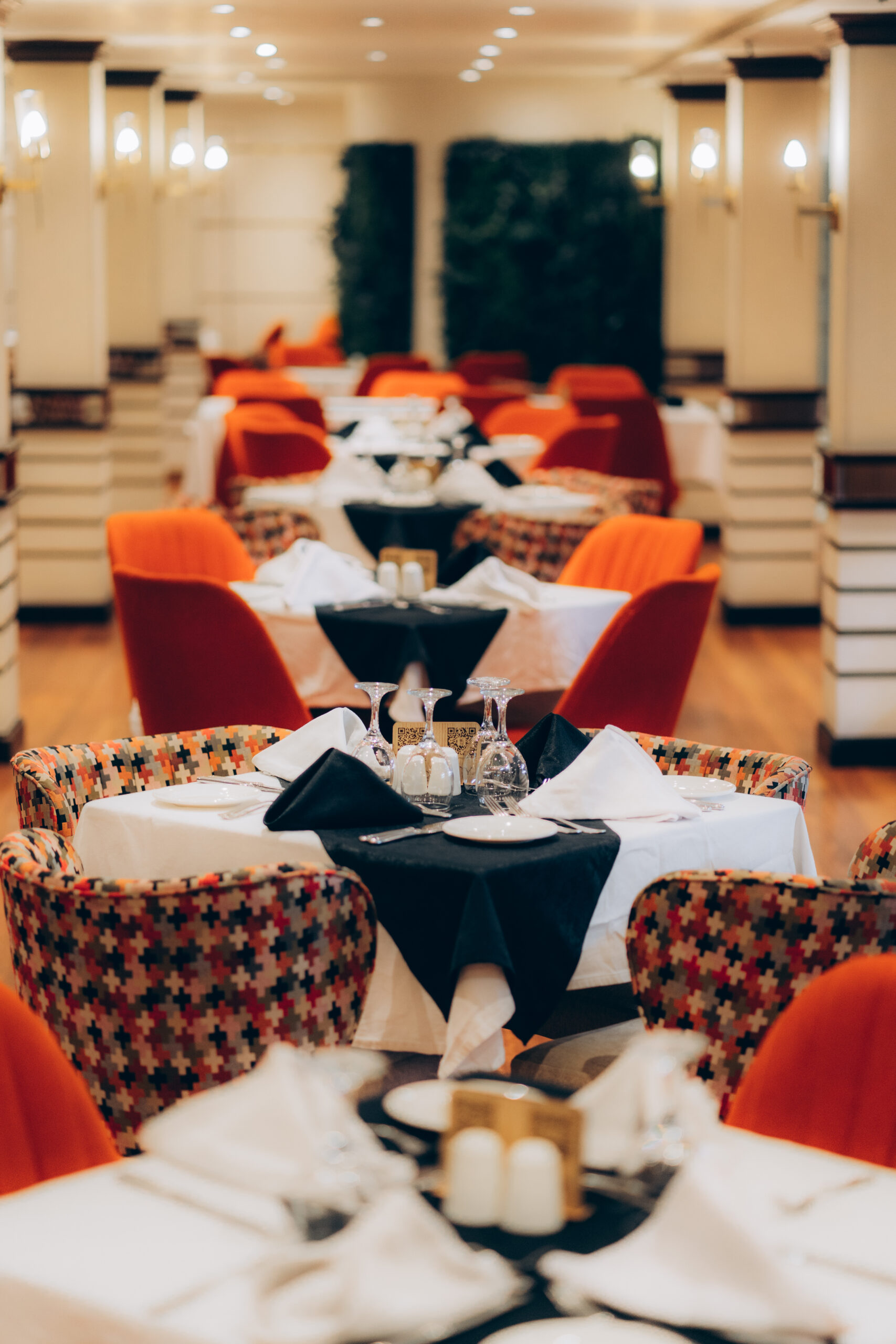 M/S Lady Carol — restaurant