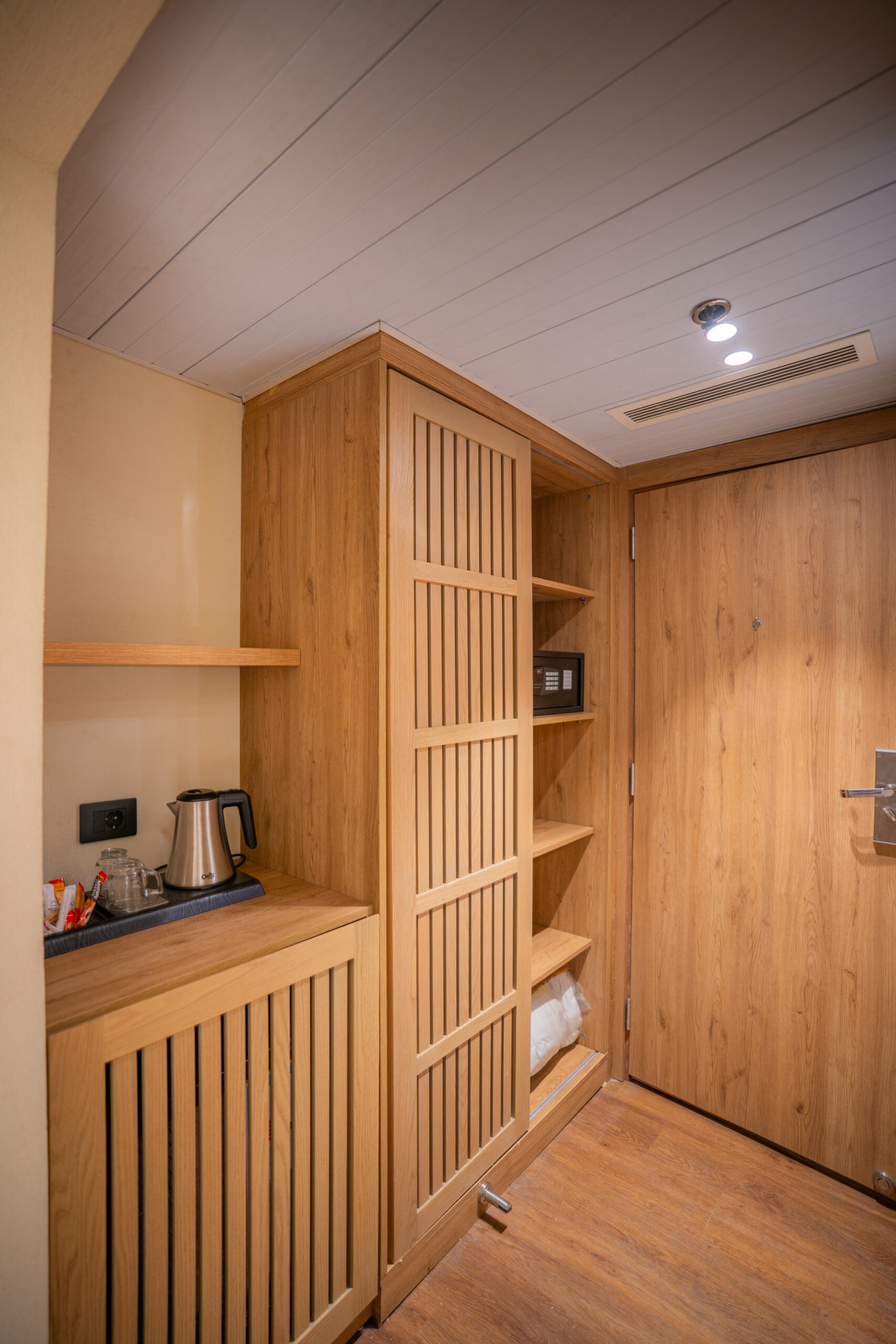 M/S Lady Mary — cabin interior