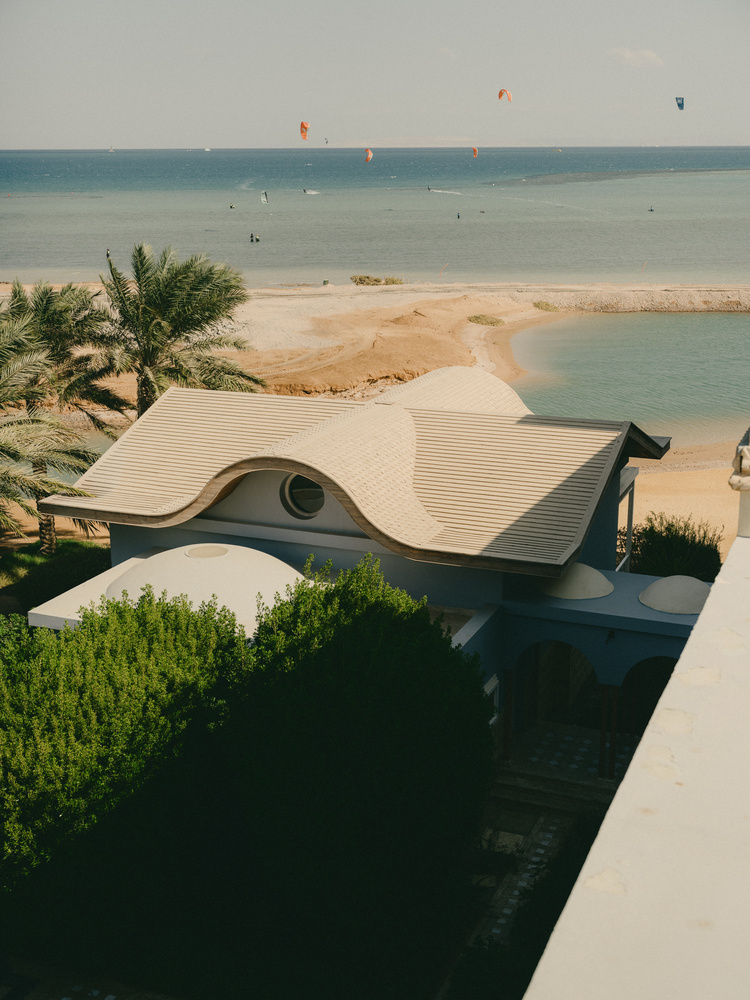 Le Restaurant seaside terrace at La Maison Bleue