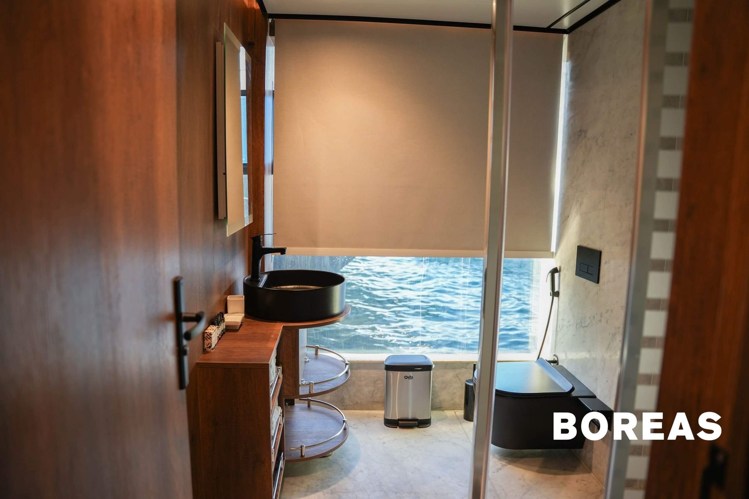 Red Sea superyacht charter — spacious en-suite bathroom