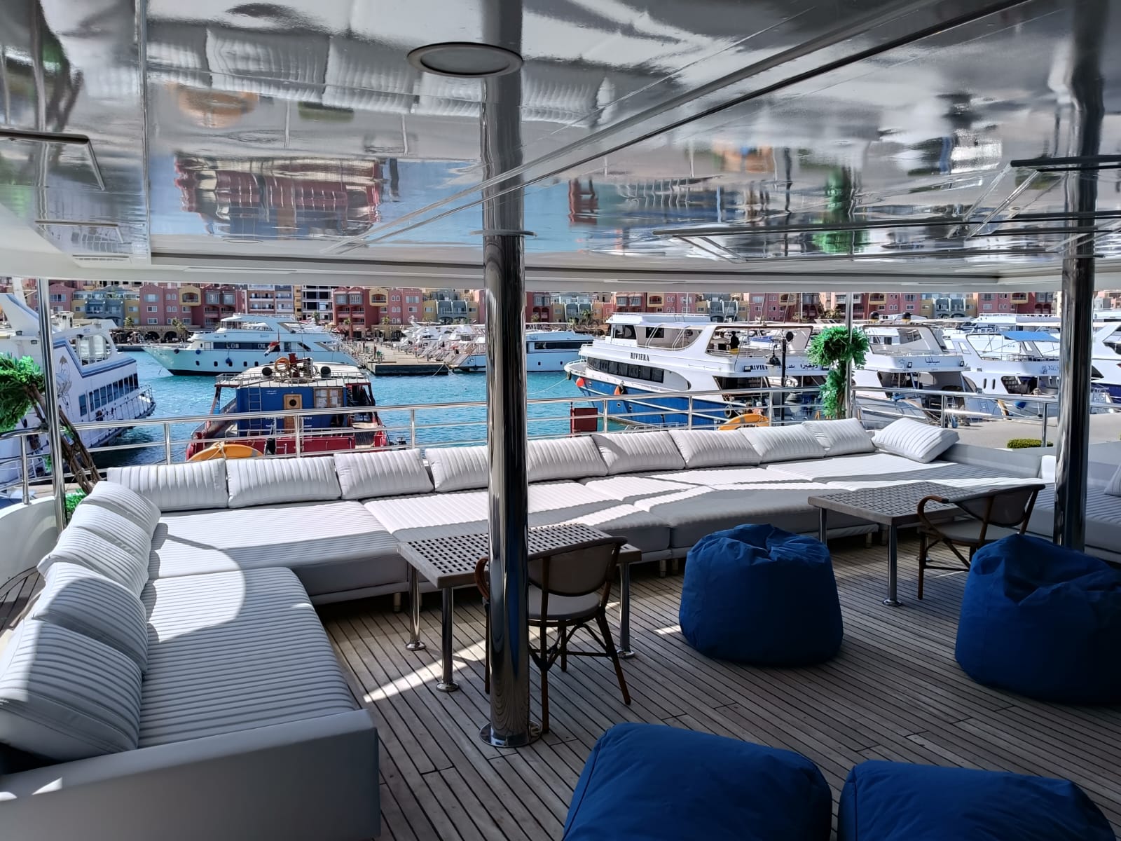 Open sun deck — Red Sea private charter